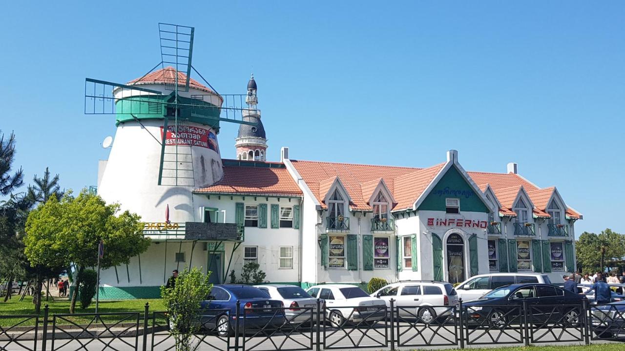 Orbi City Relax Batumi Bagian luar foto